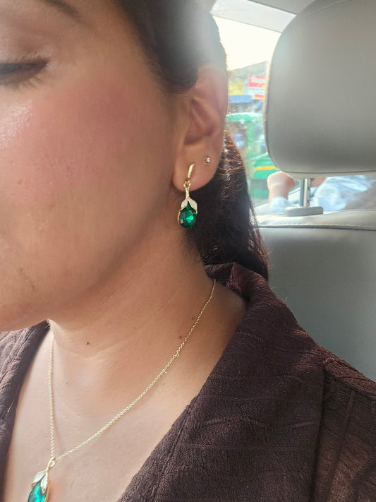 Pendant set